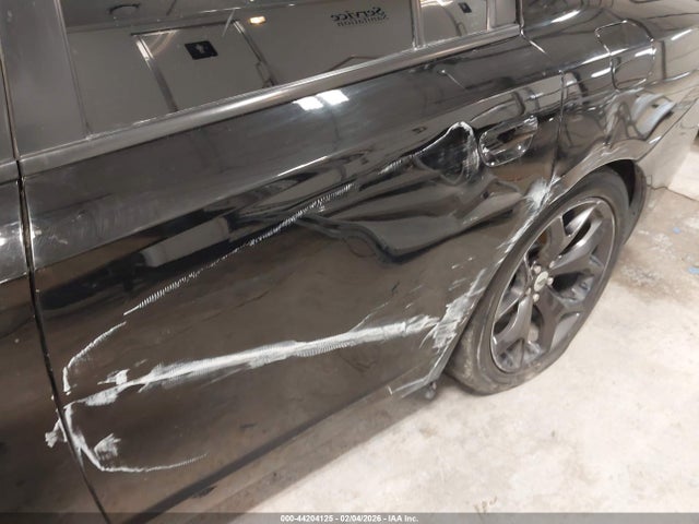 44204125 :رقم المزاد ، 2C3CDXCT3HH659718 vin ، 2017 Dodge Charger R/t مزاد بيع