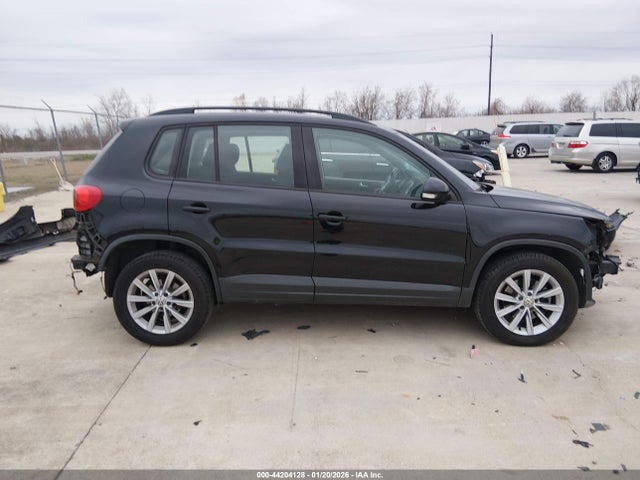 WVGAV7AX6JK005120 Volkswagen Tiguan Limited 2.0t