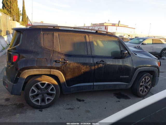 ZACCJABT0FPB69967 Jeep Renegade Latitude