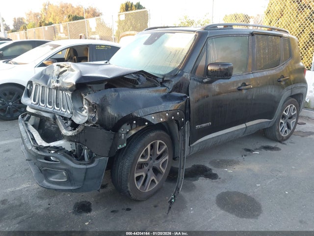 ZACCJABT0FPB69967 Jeep Renegade Latitude