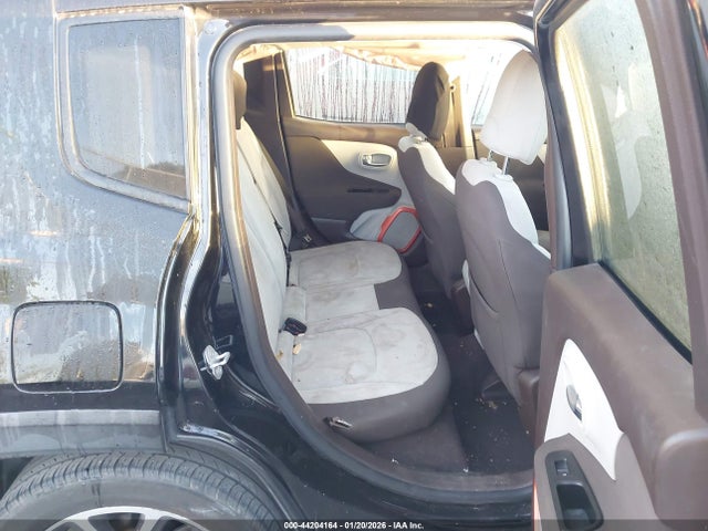 ZACCJABT0FPB69967 Jeep Renegade Latitude