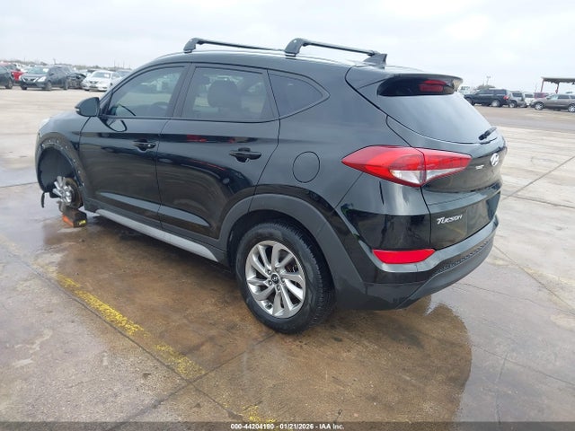 KM8J33A40JU803671 Hyundai Tucson Sel Plus