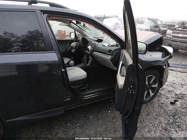Subaru Forester 2.5i Premium 2017 JF2SJAEC7HH549269 Image 5
