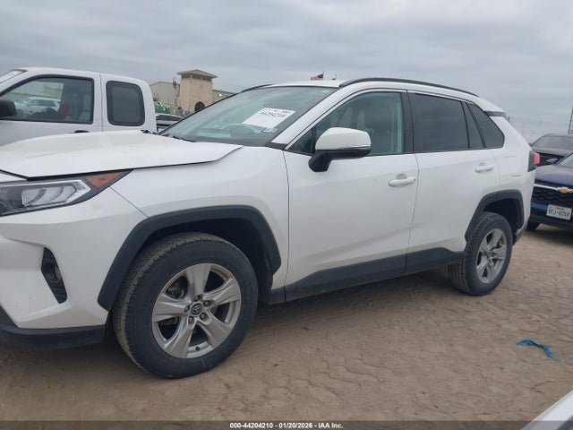 2T3W1RFV3MW120388 Toyota Rav4 Xle