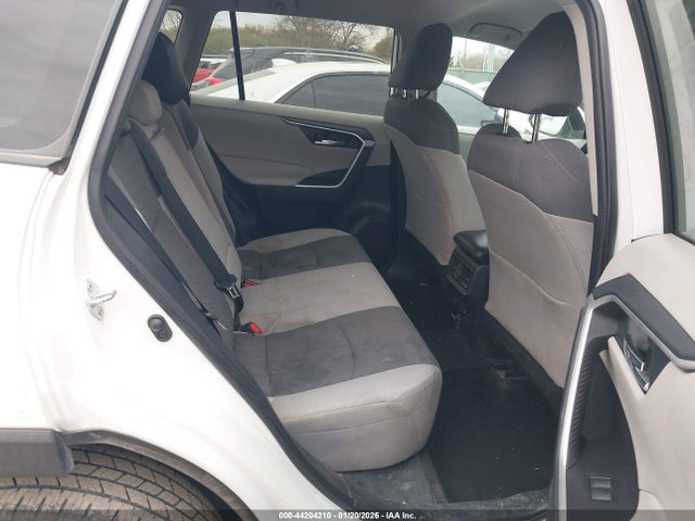 2T3W1RFV3MW120388 Toyota Rav4 Xle