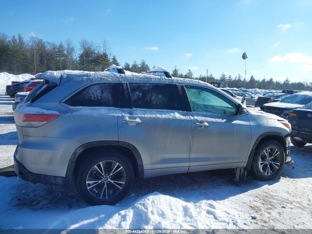 5TDJKRFH7GS319306 Toyota Highlander Xle V6