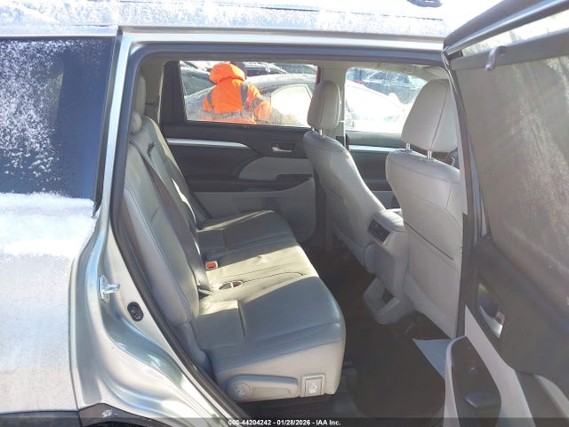 2016 TOYOTA HIGHLANDER 5TDJKRFH7GS319306 Photo 7