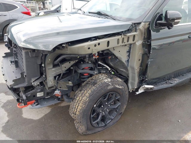 1FMJU1RT0NEA51483 Ford Expedition Timberline