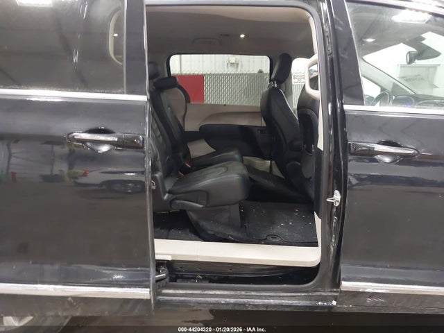 Aukcja sprzedaży 2018 Chrysler Pacifica Touring L, vin: 2C4RC1BG6JR253880, numer aukcji: 44204320