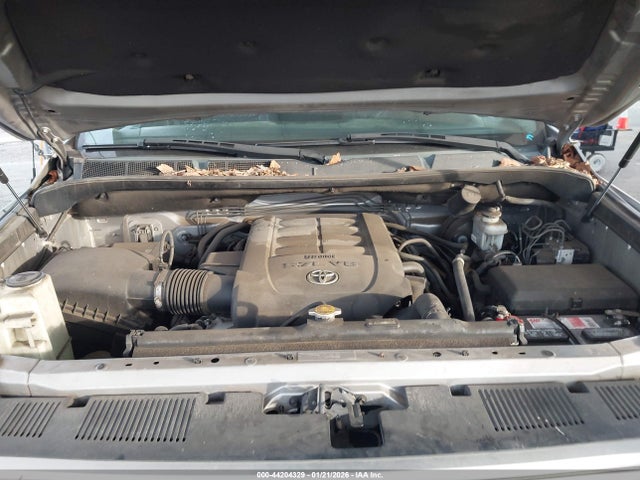 5TFGY5F10EX155456 Toyota Tundra Platinum 5.7l V8