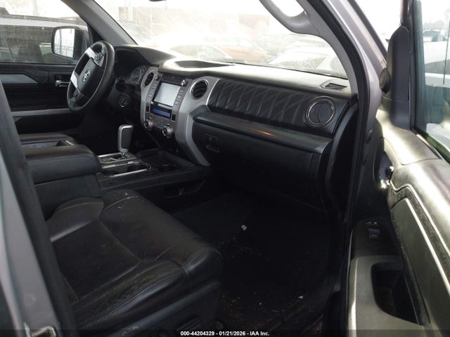 5TFGY5F10EX155456 Toyota Tundra Platinum 5.7l V8