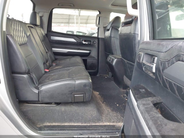 5TFGY5F10EX155456 Toyota Tundra Platinum 5.7l V8