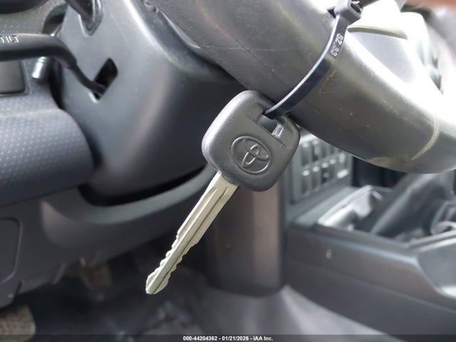 Продажа на аукционе авто 2007 Toyota Fj Cruiser, vin: JTEBU11F170093249, номер лота: 44204362
