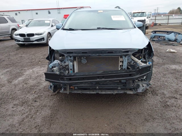 JF2GTAEC7L8242399 Subaru Crosstrek Premium