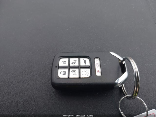 5FNRL6H59JB106094 Honda ODYSSEY EX