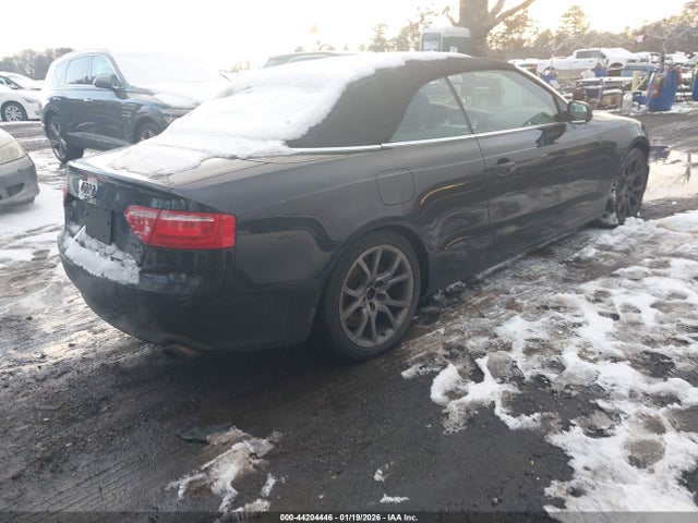 2011 AUDI A5 WAUCFAFH6BN011733 Photo 3