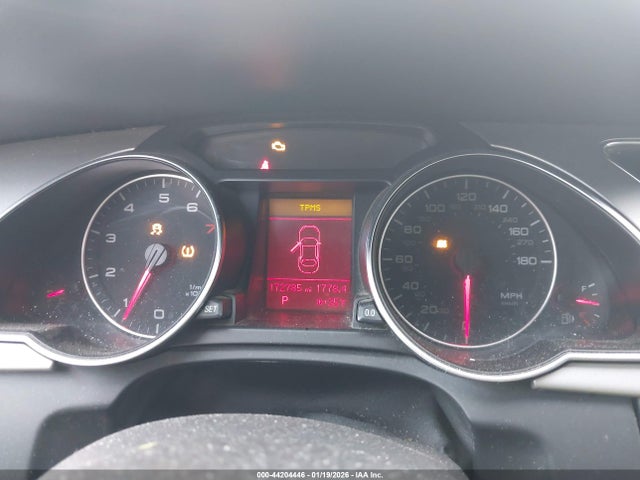 2011 AUDI A5 WAUCFAFH6BN011733 Photo 6