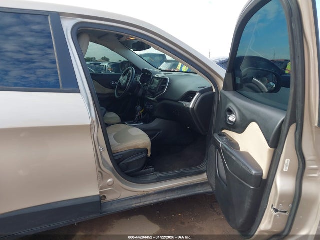1C4PJLAB2FW547340 Jeep Cherokee Sport
