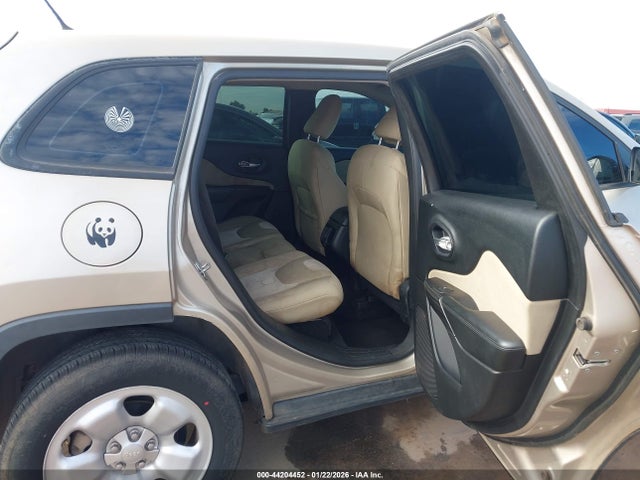 1C4PJLAB2FW547340 Jeep Cherokee Sport