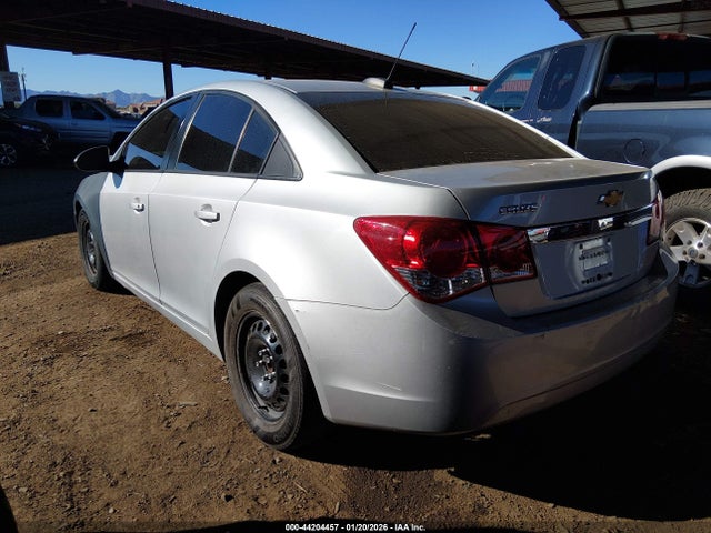 1G1PA5SG8F7100035 Chevrolet Cruze Ls Auto