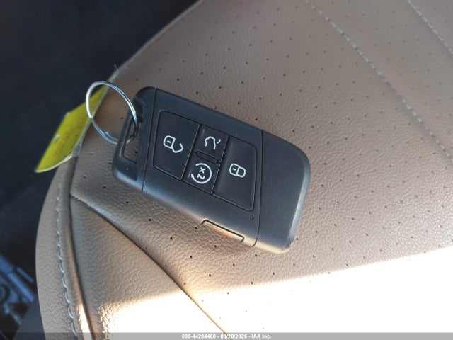 Продажа на аукционе авто 2023 Volkswagen Tiguan 2.0t Se, vin: 3VVNB7AXXPM100930, номер лота: 44204460
