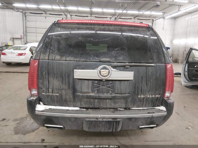 Продаж на аукціоні авто 2013 Cadillac Escalade Esv Platinum Edition, vin: 1GYS4KEF0DR360046, номер лоту: 44204481