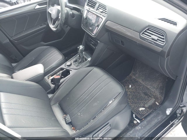 Продаж на аукціоні авто 2022 Volkswagen Tiguan 2.0t Se, vin: 3VV2B7AX8NM023829, номер лоту: 44204510