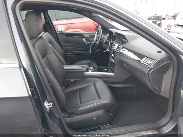 Mercedes-Benz E 350 2014 WDDHF5KB1EA999166 Image 5