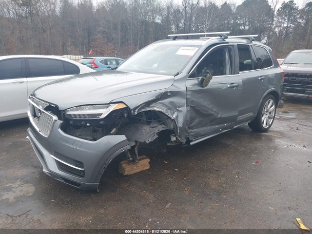 2016 VOLVO XC90 YV4A22PL4G1086196 Photo 1
