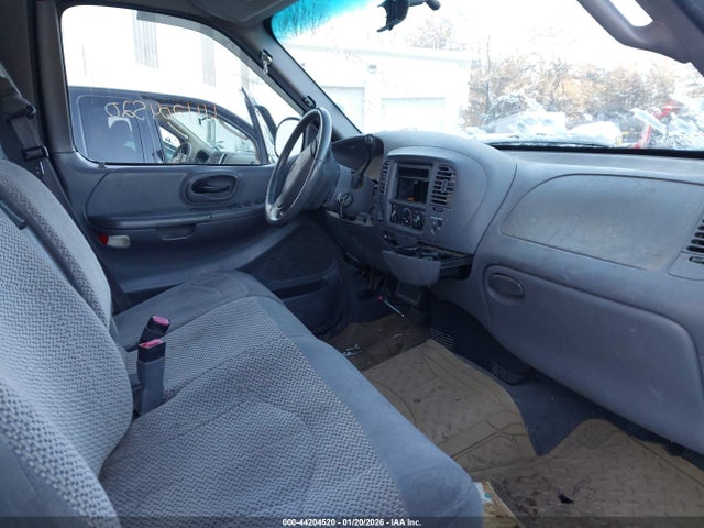Продаж на аукціоні авто 2001 Ford F-150 Lariat/xl/xlt, vin: 1FTRX18L01NA26738, номер лоту: 44204520