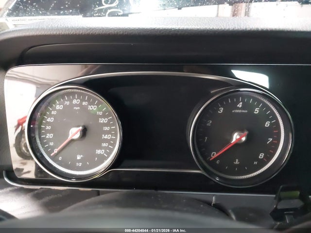 44204544 :رقم المزاد ، WDDZF4KB0JA422198 vin ، 2018 Mercedes-benz E 300 4matic مزاد بيع