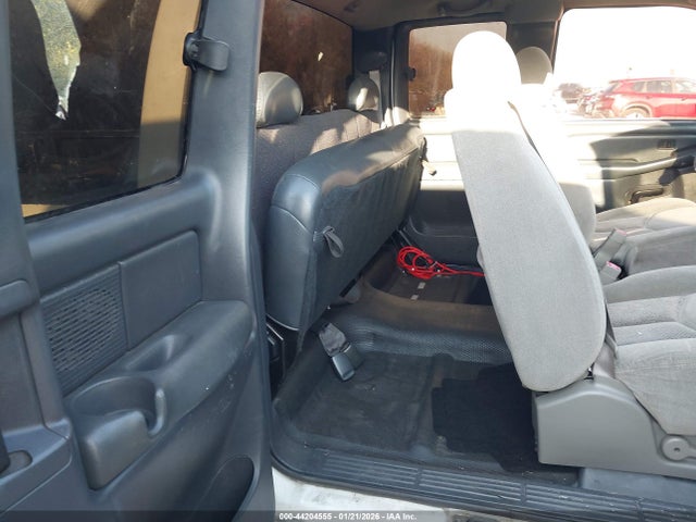 Aukcja sprzedaży 2001 Chevrolet Silverado 1500, vin: 2GCEC19T711402829, numer aukcji: 44204555