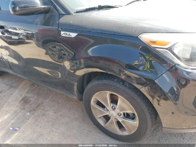 KIA Soul 2016 KNDJN2A22G7379750 Image 13