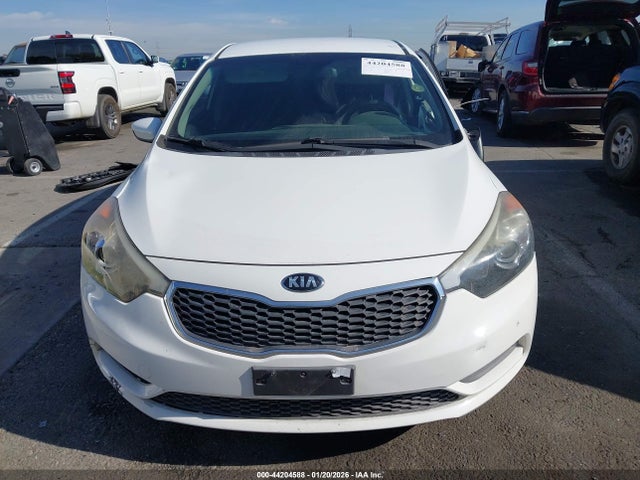 KIA FORTE LX 2016 KNAFK4A64G5572889 Image 12