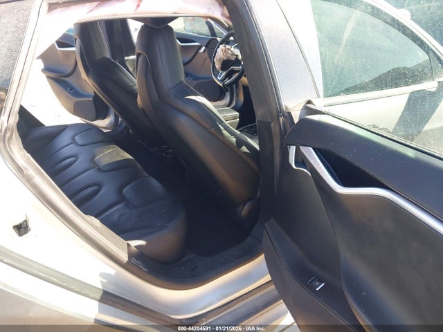 2016 TESLA MODEL S 5YJSA1E22GF127043 Photo 7
