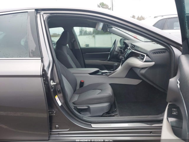 4T1B11HK9JU553107 Toyota CAMRY LE