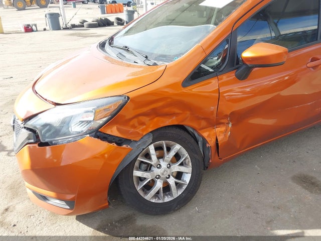 3N1CE2CP5HL375094 Nissan Versa Note Sv