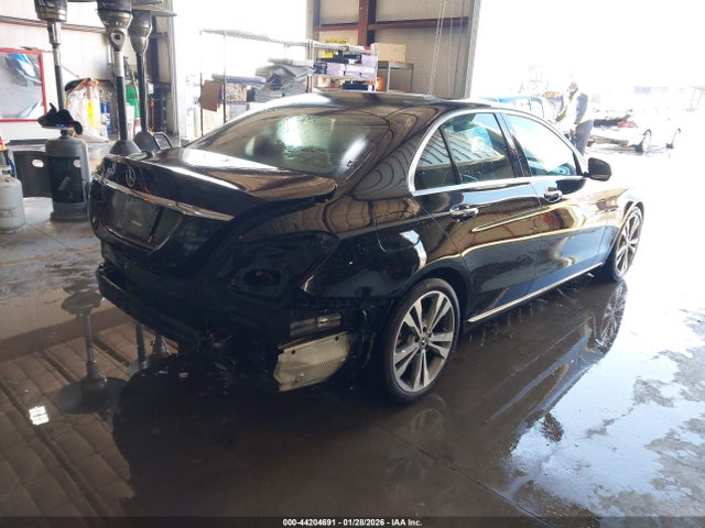 2020 MERCEDES-BENZ C 300 W1KWF8DBXLR594234 Photo 3