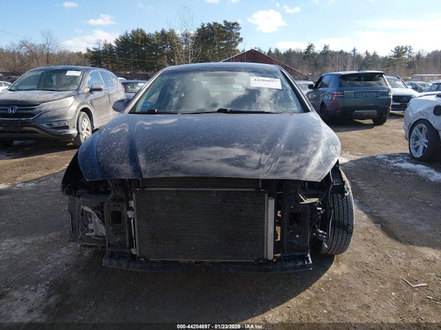 5NPE24AF5JH658671 Hyundai SONATA SE