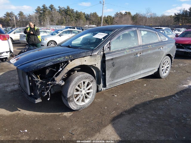 5NPE24AF5JH658671 Hyundai SONATA SE