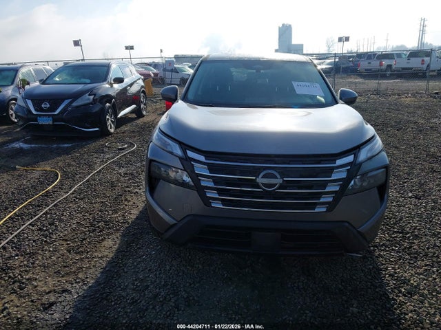 JN8BT3BA5SW009563 Nissan Rogue Sv Fwd