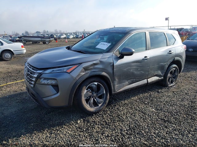 JN8BT3BA5SW009563 Nissan Rogue Sv Fwd