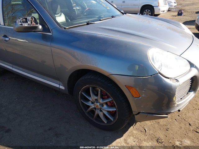 2005 PORSCHE CAYENNE WP1AC29P45LA92015 Photo 5