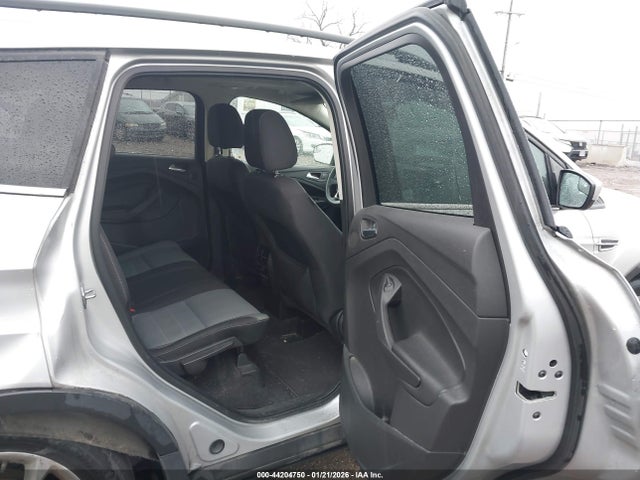 44204750 :رقم المزاد ، 1FMCU0GX8EUE46851 vin ، 2014 Ford Escape Se مزاد بيع