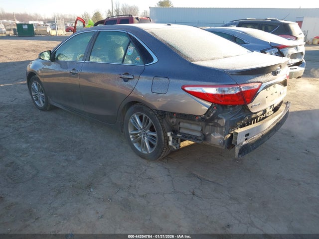 4T1BD1FK9FU154232 Toyota Camry Hybrid Se