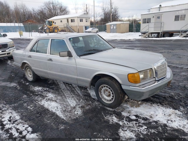 1985 MERCEDES-BENZ 300 WDBCB20C8FA135838
