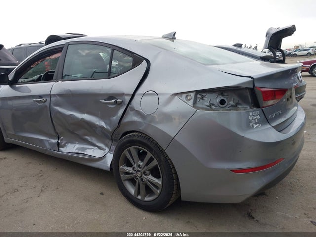5NPD84LF5HH016517 Hyundai ELANTRA SE