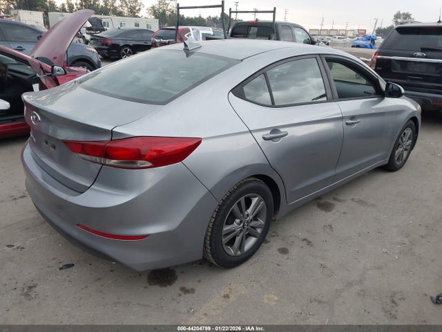 5NPD84LF5HH016517 Hyundai ELANTRA SE