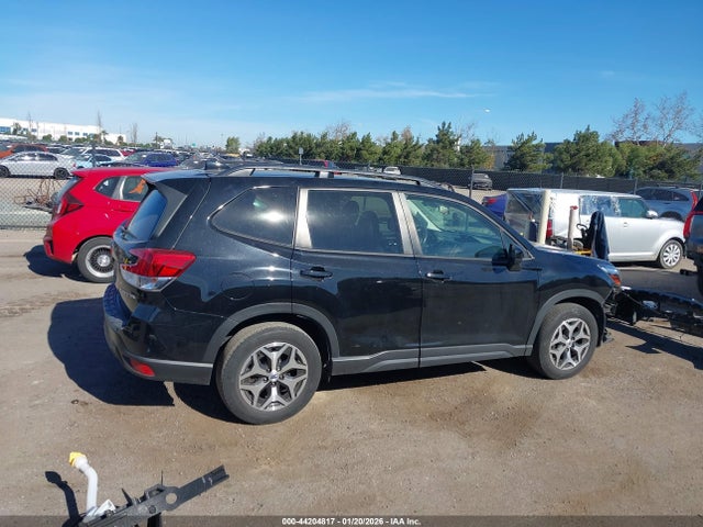 JF2SKAJC2LH603623 Subaru Forester Premium
