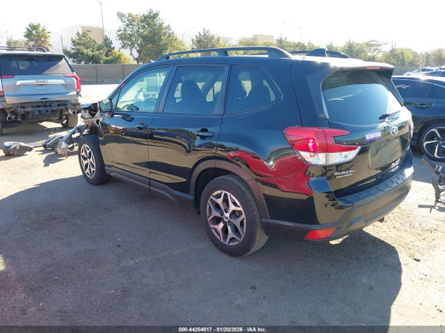 JF2SKAJC2LH603623 Subaru Forester Premium
